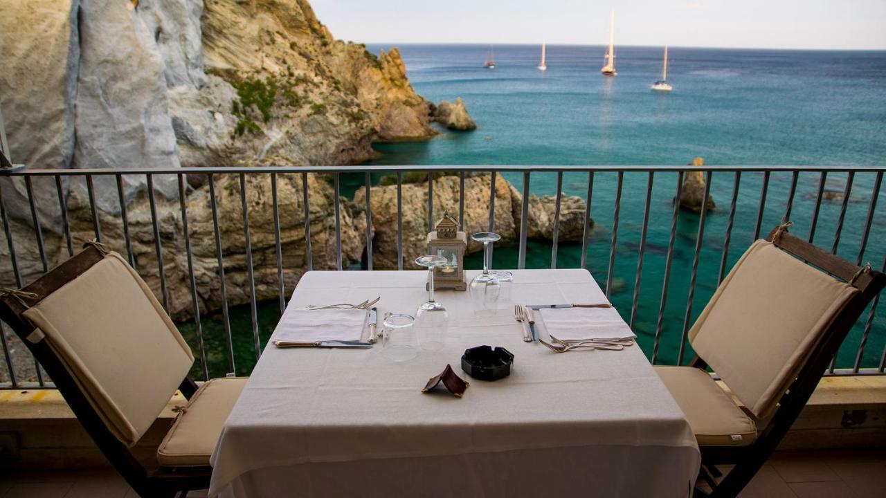 Hotel Bellavista Ponza Exterior photo